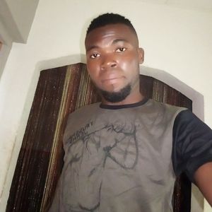 Meet your Posher, Adeleke